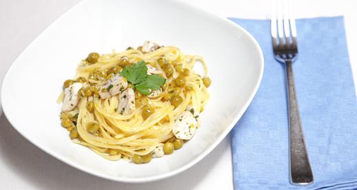 Linguine con pesce spada e piselli